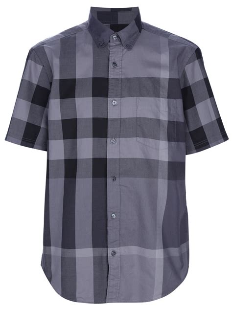 burberry gray short sleeve shirt.